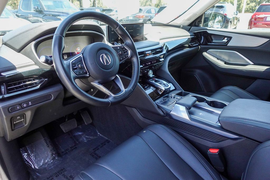 2024 Acura MDX SH-AWD photo 22