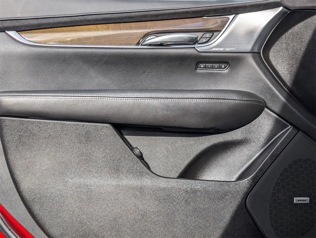 2024 Cadillac XT5 Platinum Premium Luxury photo 11