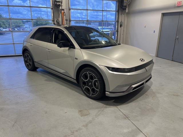 2024 Hyundai Ioniq 5 photo 2