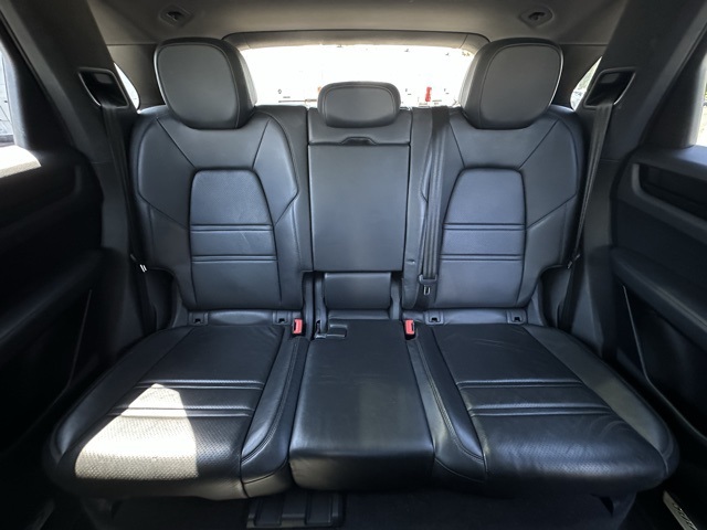 2019 Porsche Cayenne Base photo 11
