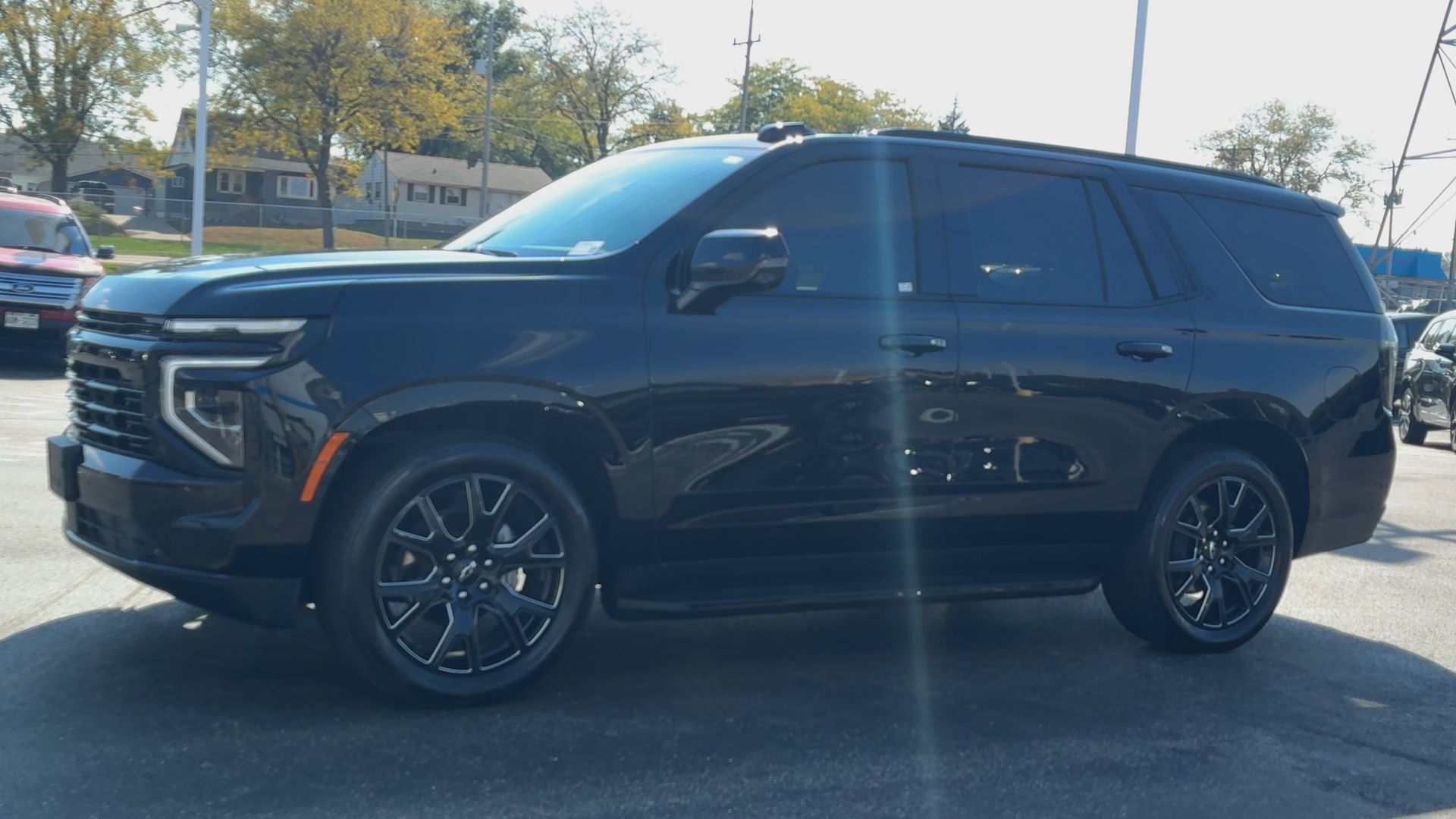 2025 Chevrolet Tahoe RST photo 6