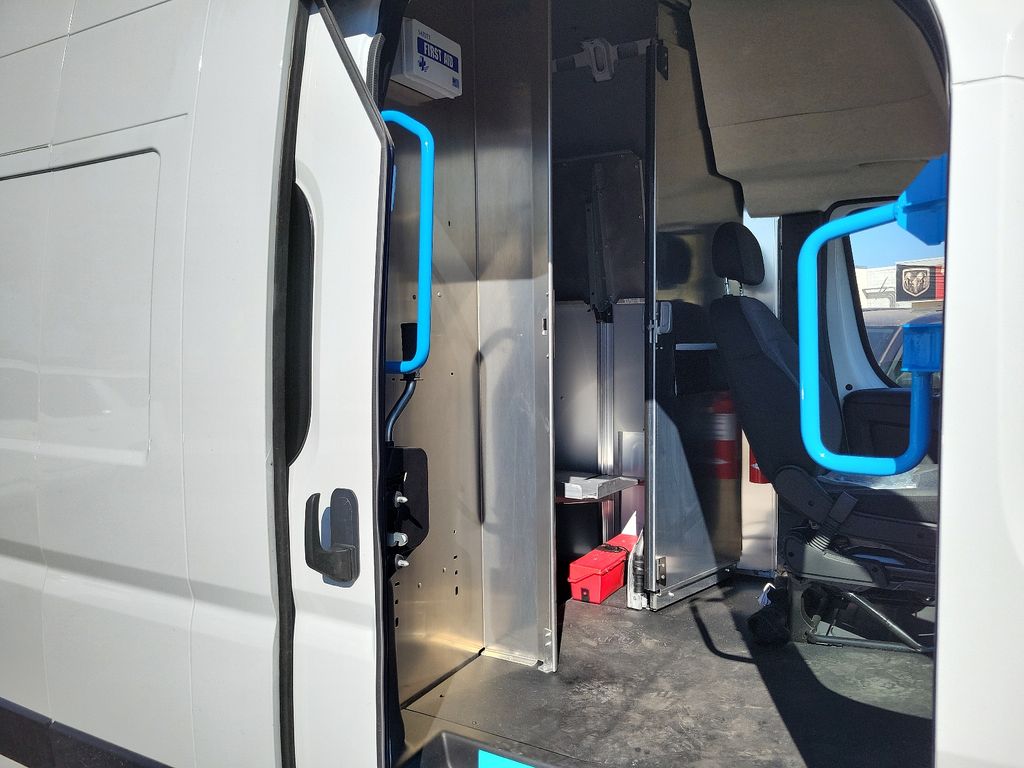 2024 Ram ProMaster 3500 photo 9