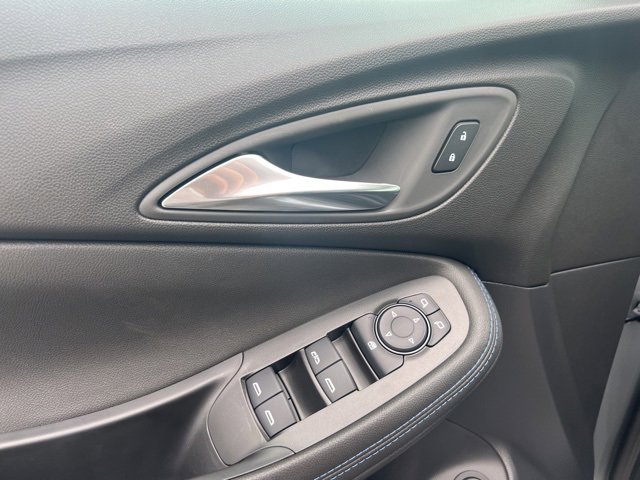 2026 Buick Encore GX Sport Touring photo 10