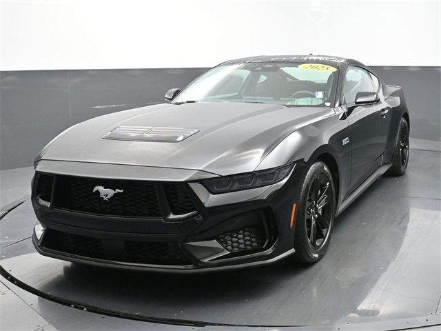 2025 Ford Mustang GT's photo