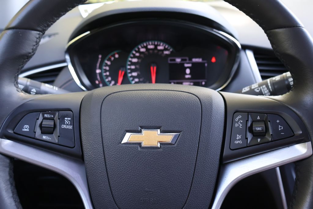 2020 Chevrolet Trax LT photo 21