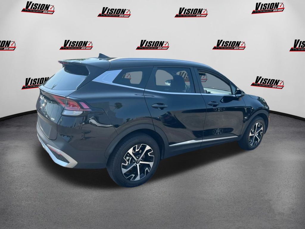 2024 Kia Sportage EX photo 5