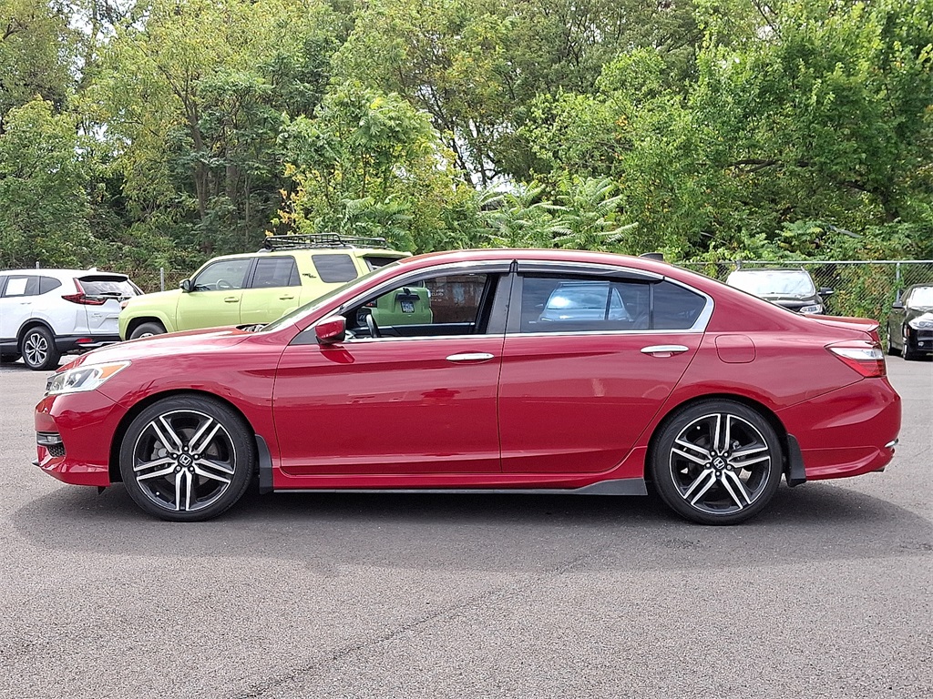 2017 Honda Accord Sport photo 4