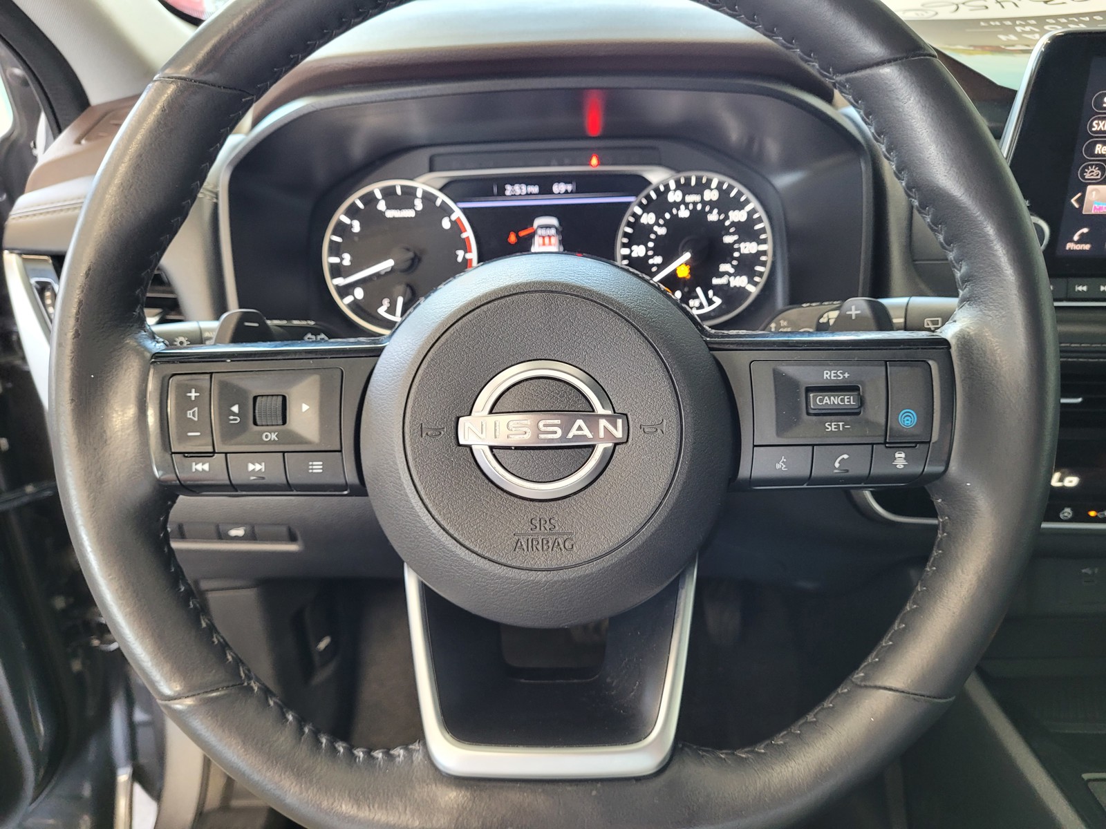 2023 Nissan Rogue SV photo 13