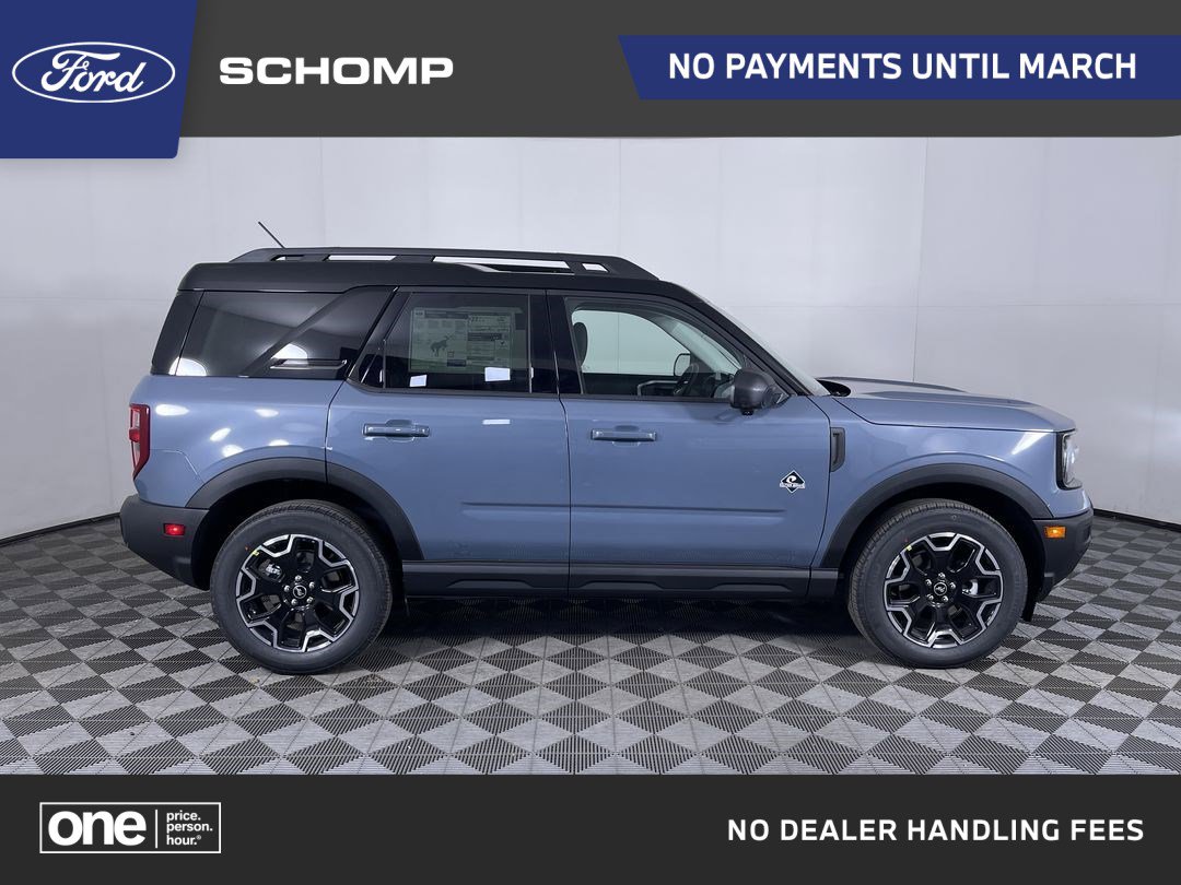 2025 Ford Bronco Sport Outer Banks's photo