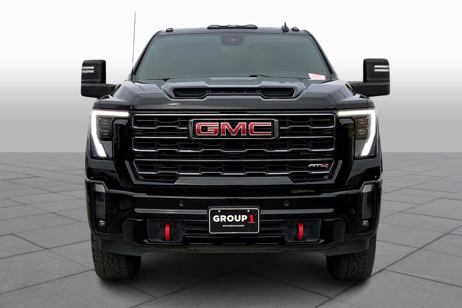 2024 Gmc Sierra HD AT4 photo 3