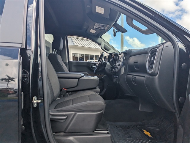2021 Chevrolet Silverado 1500 LT photo 10