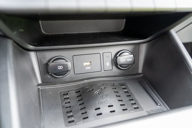 2023 Hyundai Kona Limited photo 23