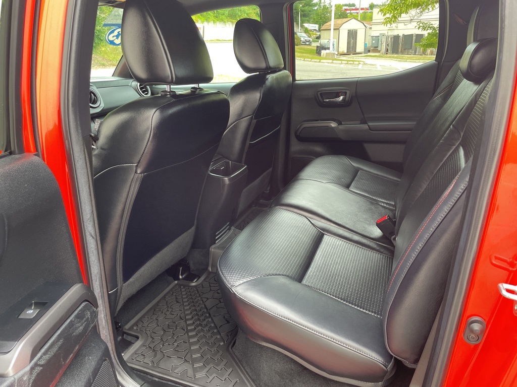 2023 Toyota Tacoma TRD Pro photo 8