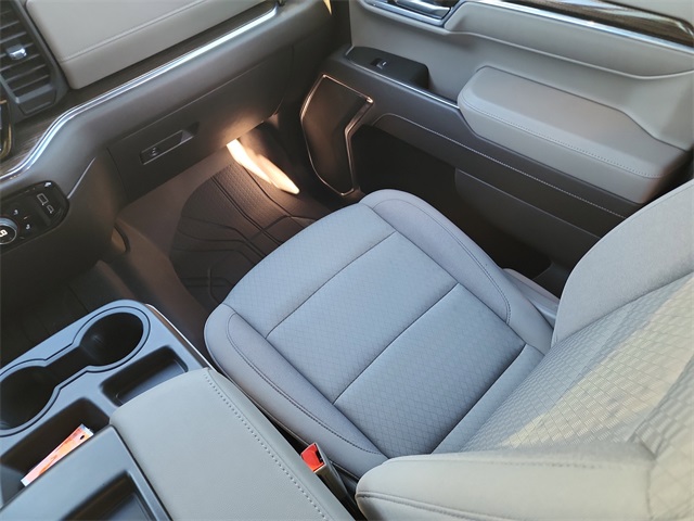 2024 Chevrolet Silverado 1500 LT photo 11