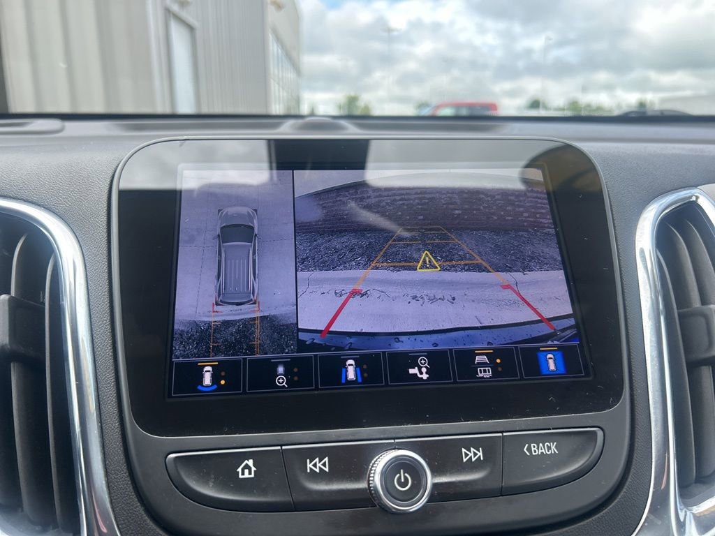 2022 Chevrolet Equinox LT photo 16