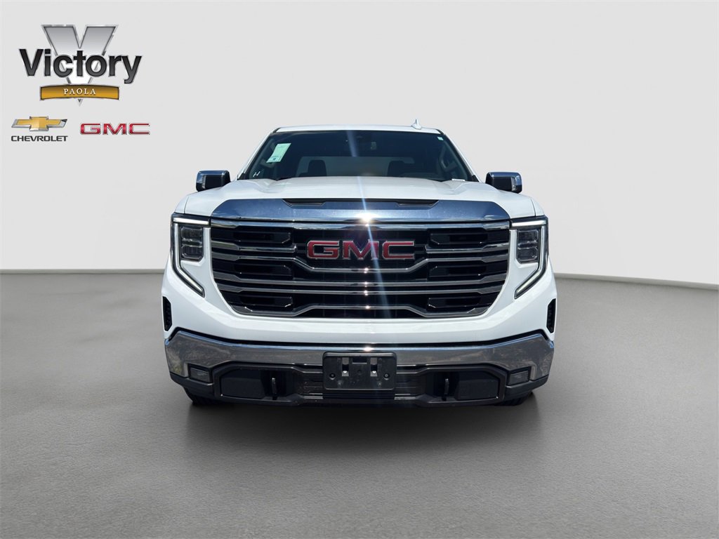 Used 2023 GMC Sierra 1500 SLT with VIN 3GTUUDED9PG107062 for sale in Kansas City