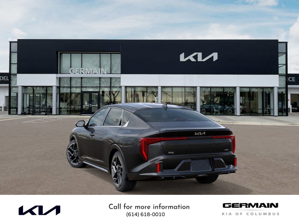 2025 Kia K4 GT-Line photo 4