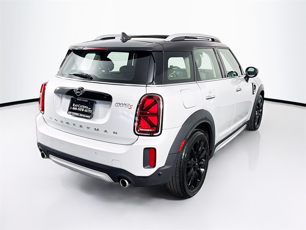 2022 Mini Cooper S ALL4 photo 7