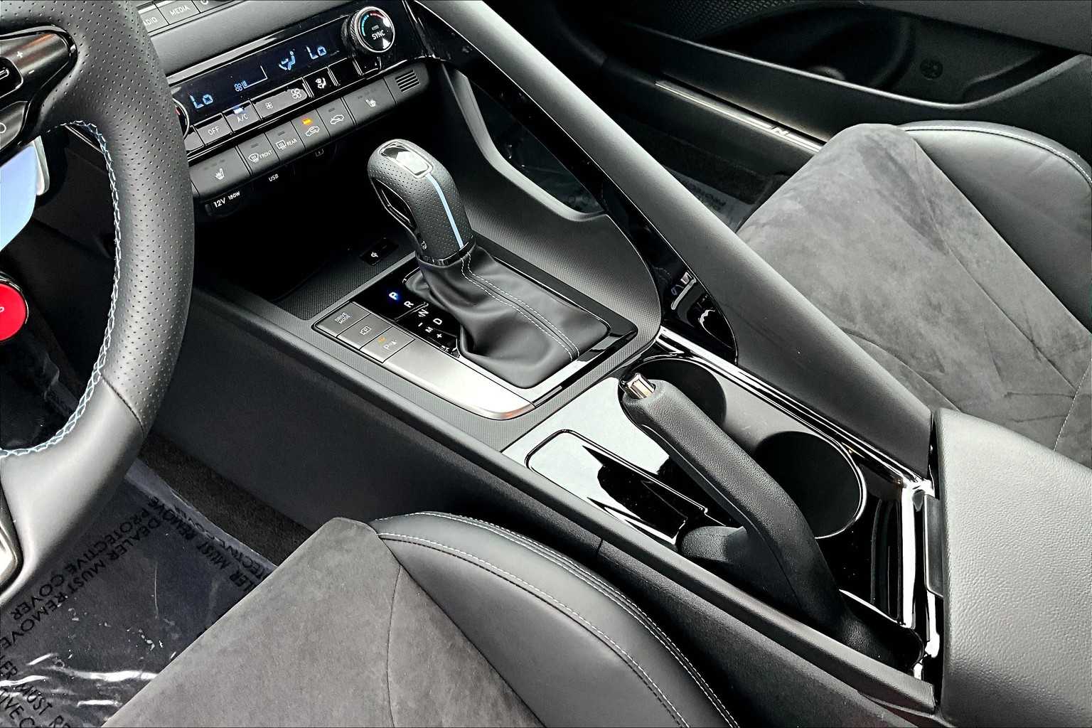 2025 Hyundai Elantra N photo 15