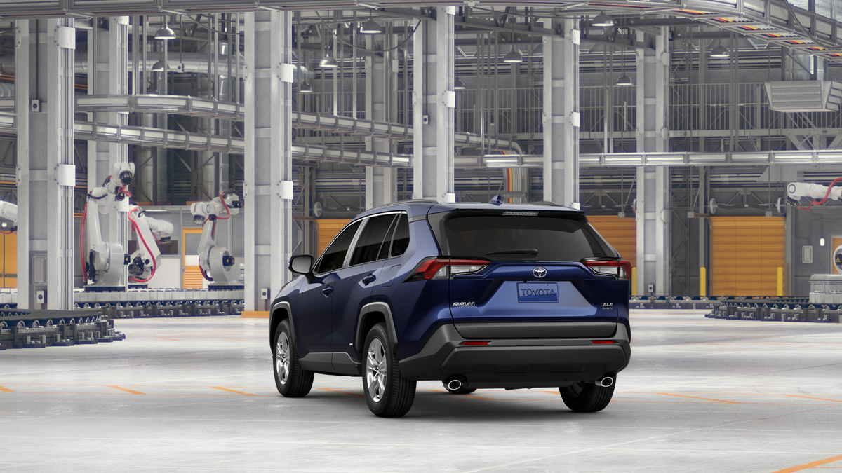 2025 Toyota RAV4 Hybrid XLE photo 6