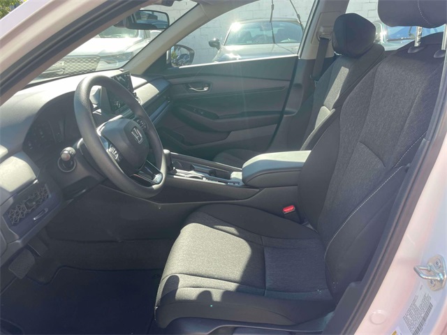 2025 Honda Accord LX photo 13