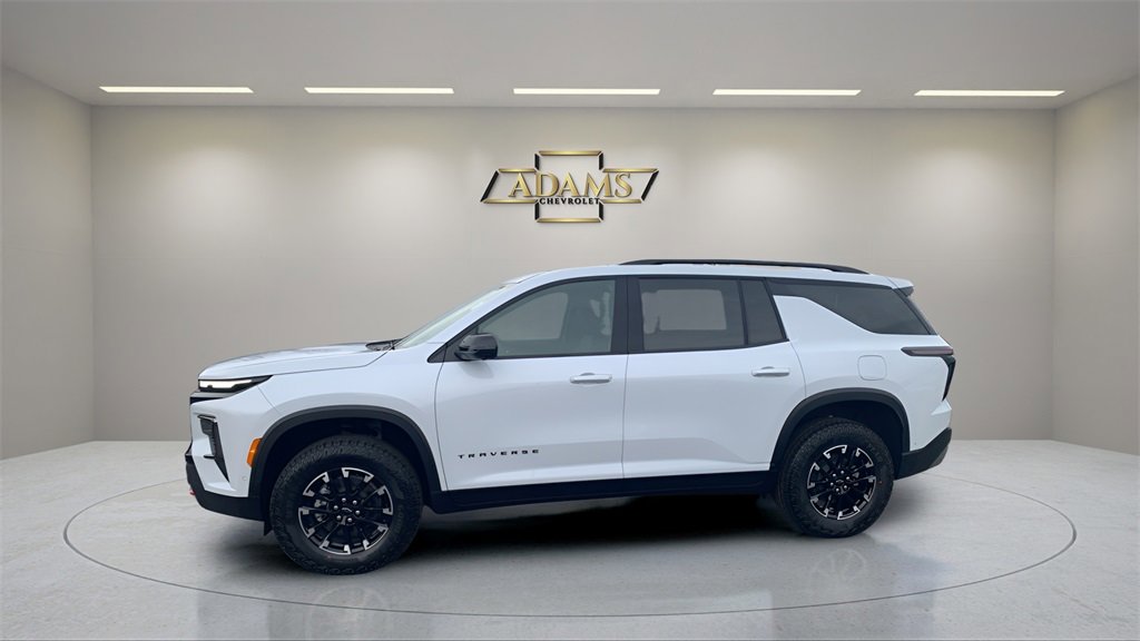 2026 Chevrolet Traverse Z71 photo 2