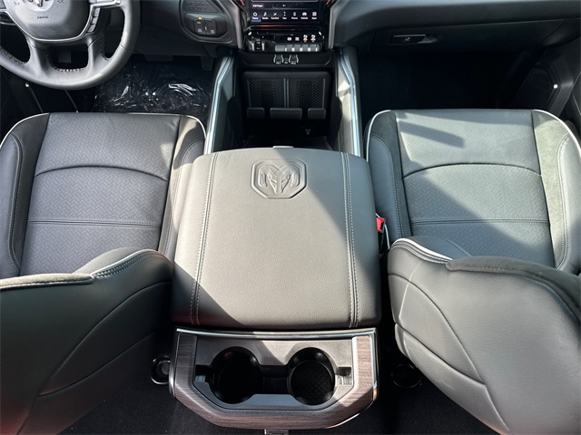2025 Ram 2500 Laramie photo 16