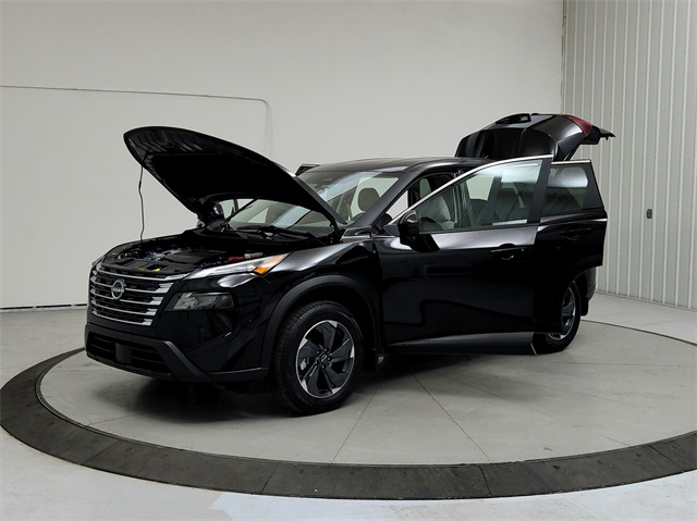 2025 Nissan Rogue SV photo 11