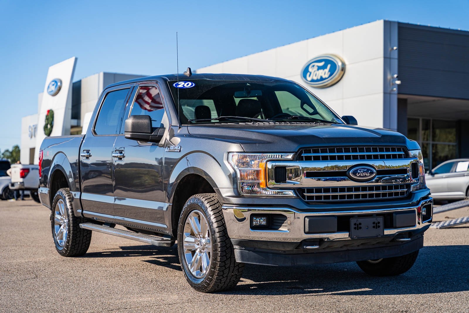 2020 Ford F-150 XLT's photo