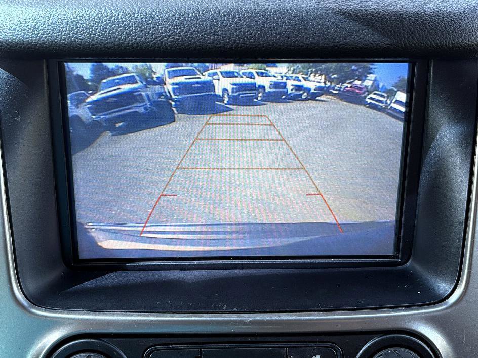 2019 Chevrolet Suburban Premier photo 25