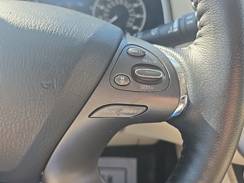2023 Nissan Murano SL photo 17