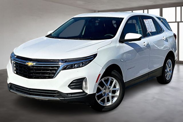 2022 Chevrolet Equinox LT photo 2