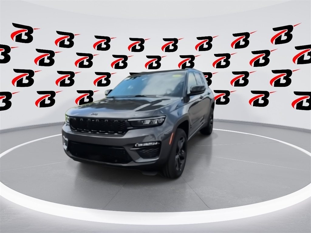 2025 Jeep Grand Cherokee Limited photo 4