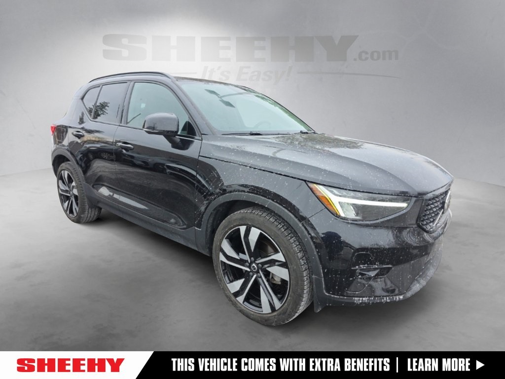 2023 Volvo XC40 Plus