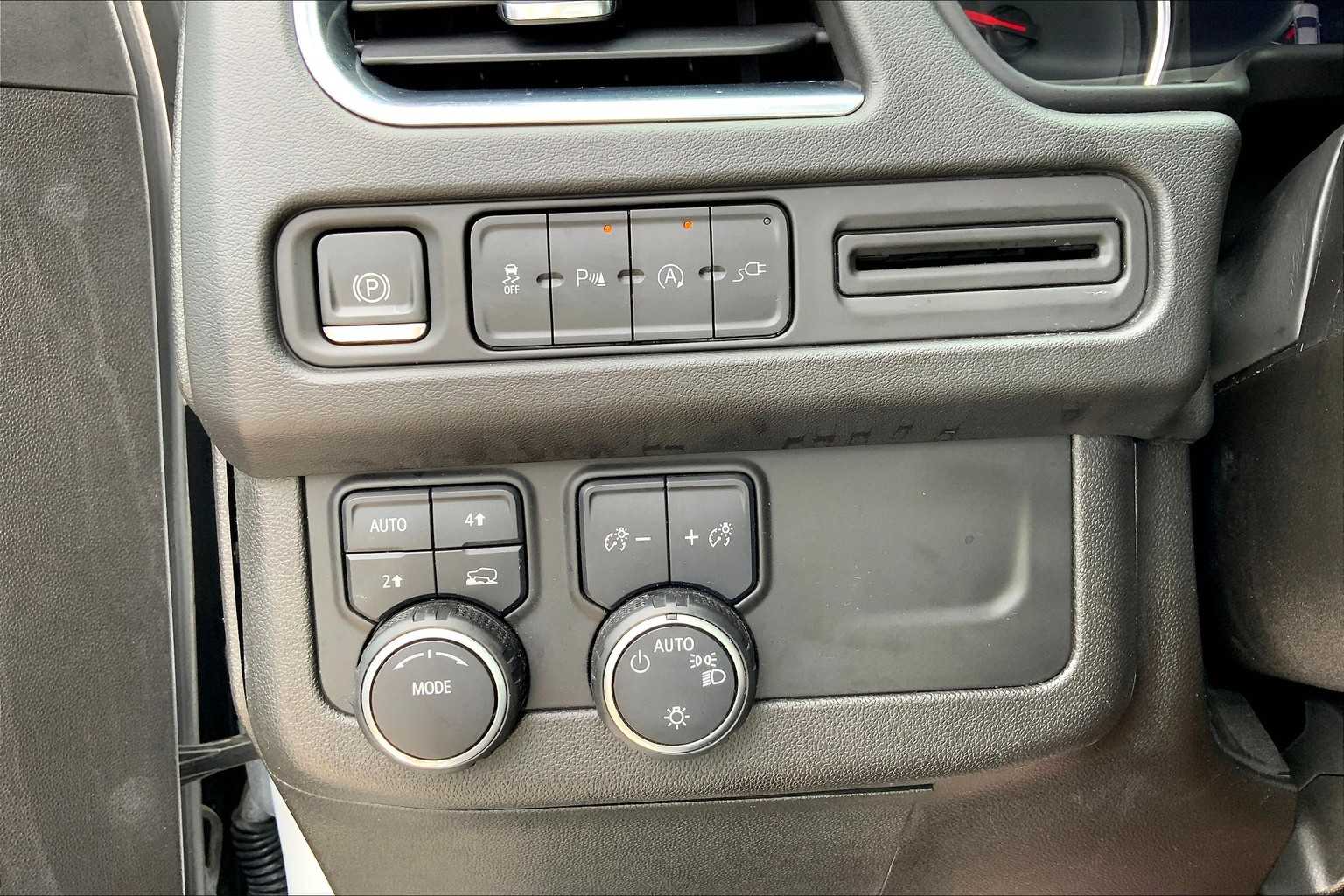 2021 Chevrolet Tahoe LT photo 60