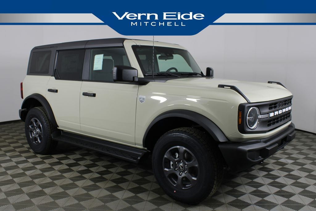 2025 Ford Bronco 4-Door Big Bend's photo