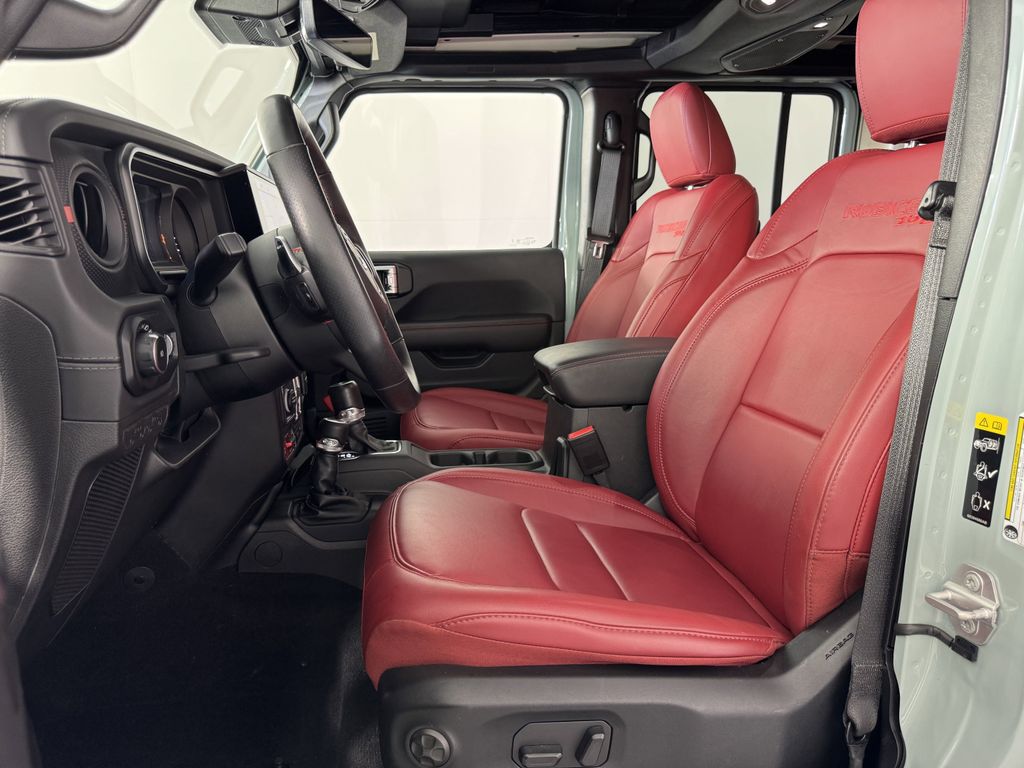 2024 Jeep Wrangler Rubicon 392 photo 12