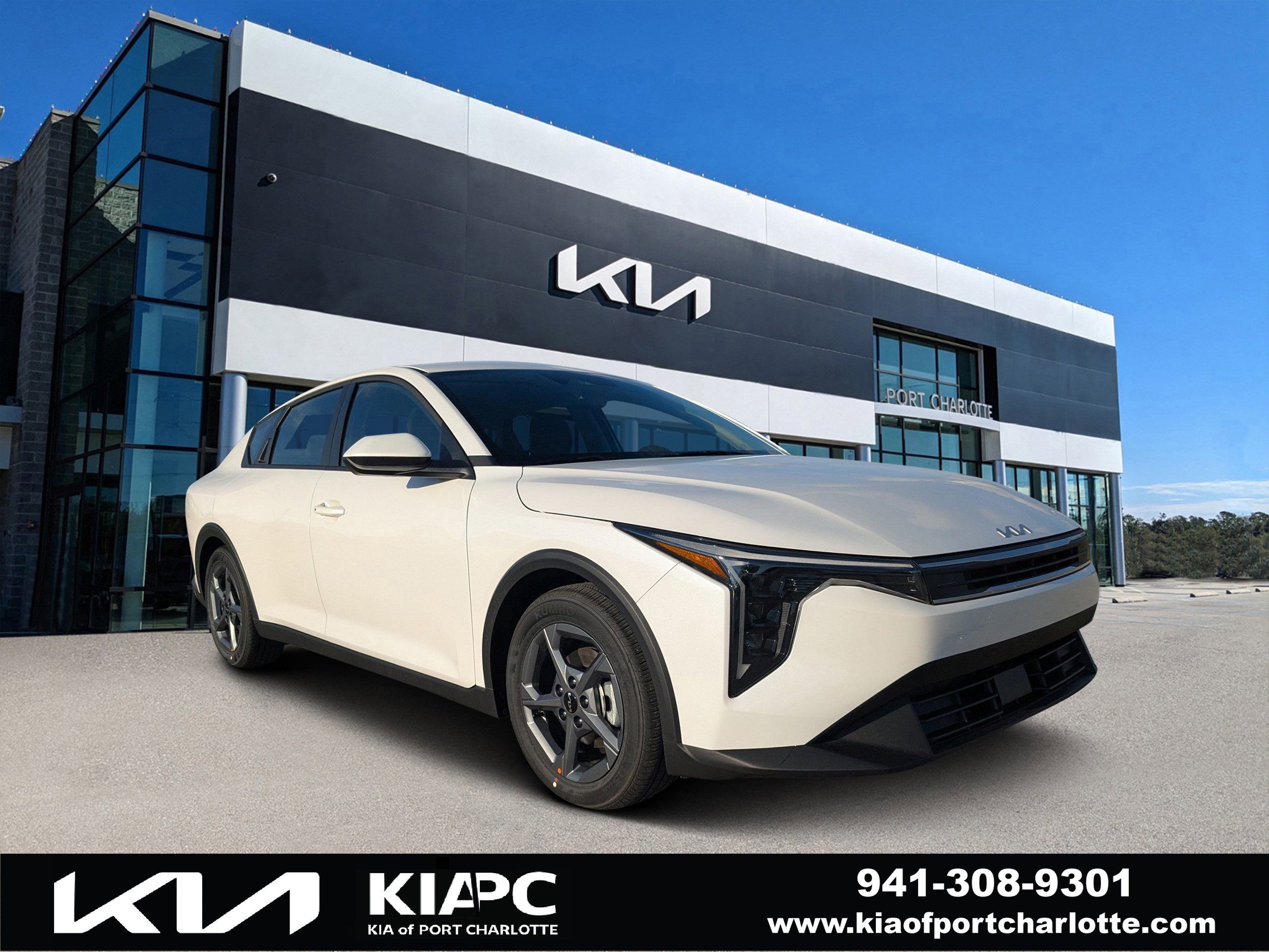 2025 Kia K4 LXS's photo