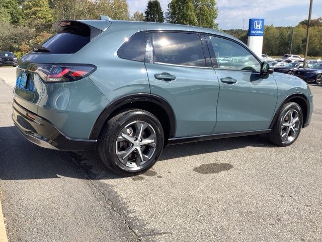 2024 Honda HR-V EX-L photo 3