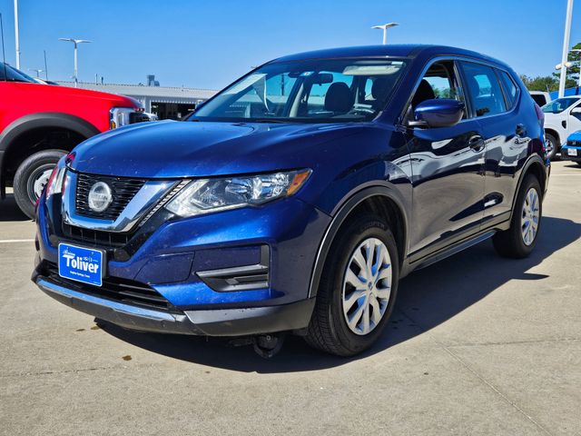 2020 Nissan Rogue S photo 2
