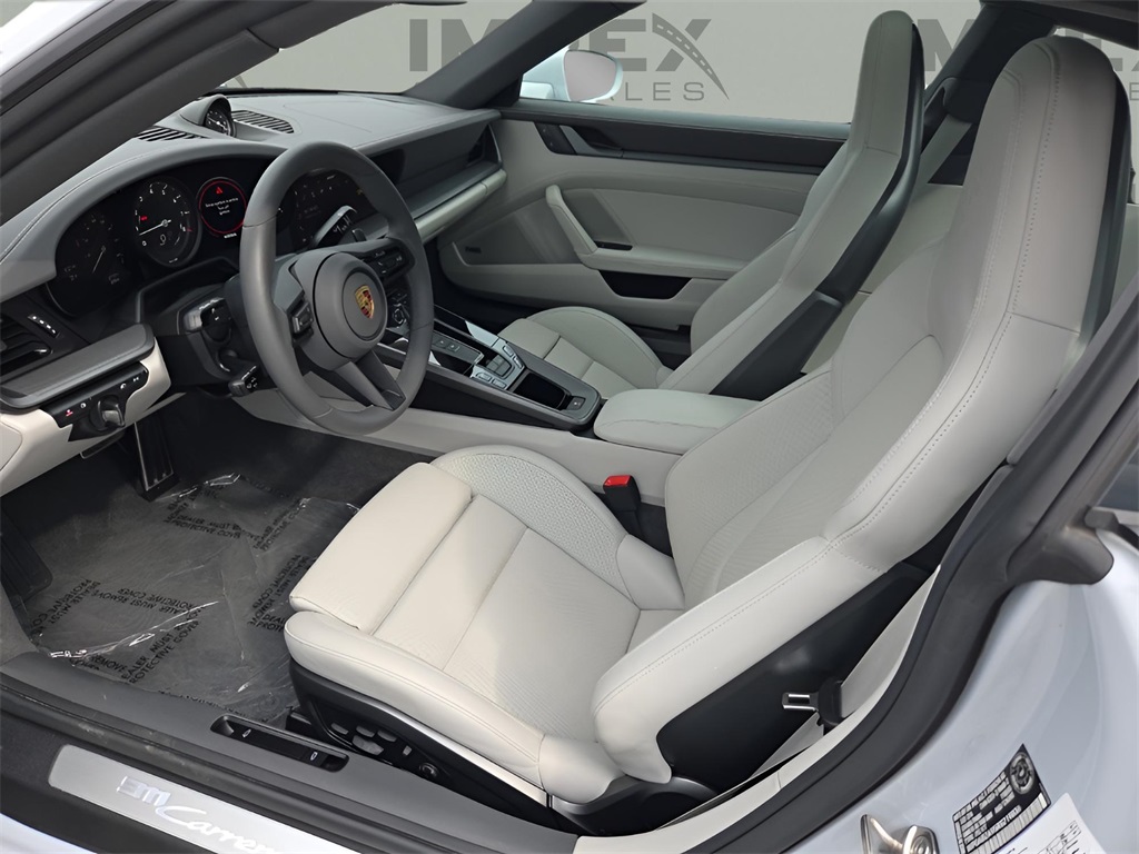2024 Porsche 911 S photo 9