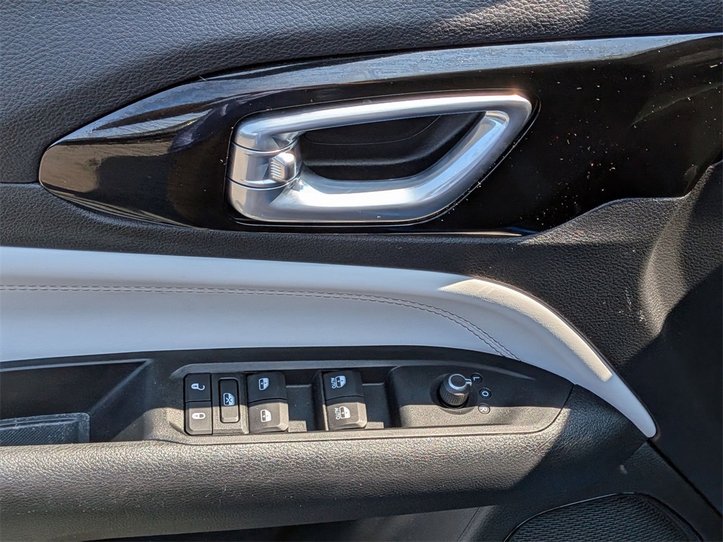 2022 Jeep Compass Limited photo 10