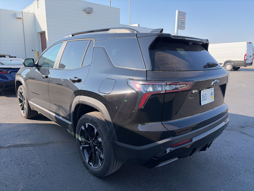 2025 Chevrolet Equinox RS photo 4