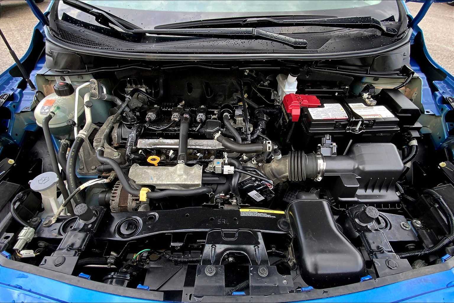 2021 Nissan Versa SV photo 27