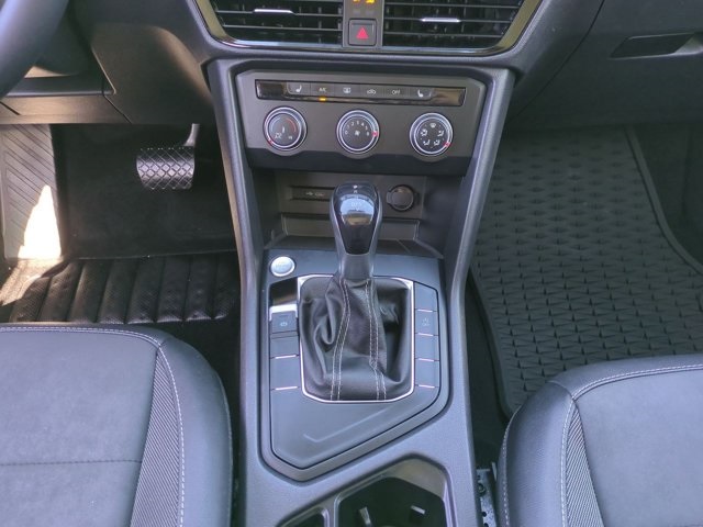2022 Volkswagen Taos SE photo 17