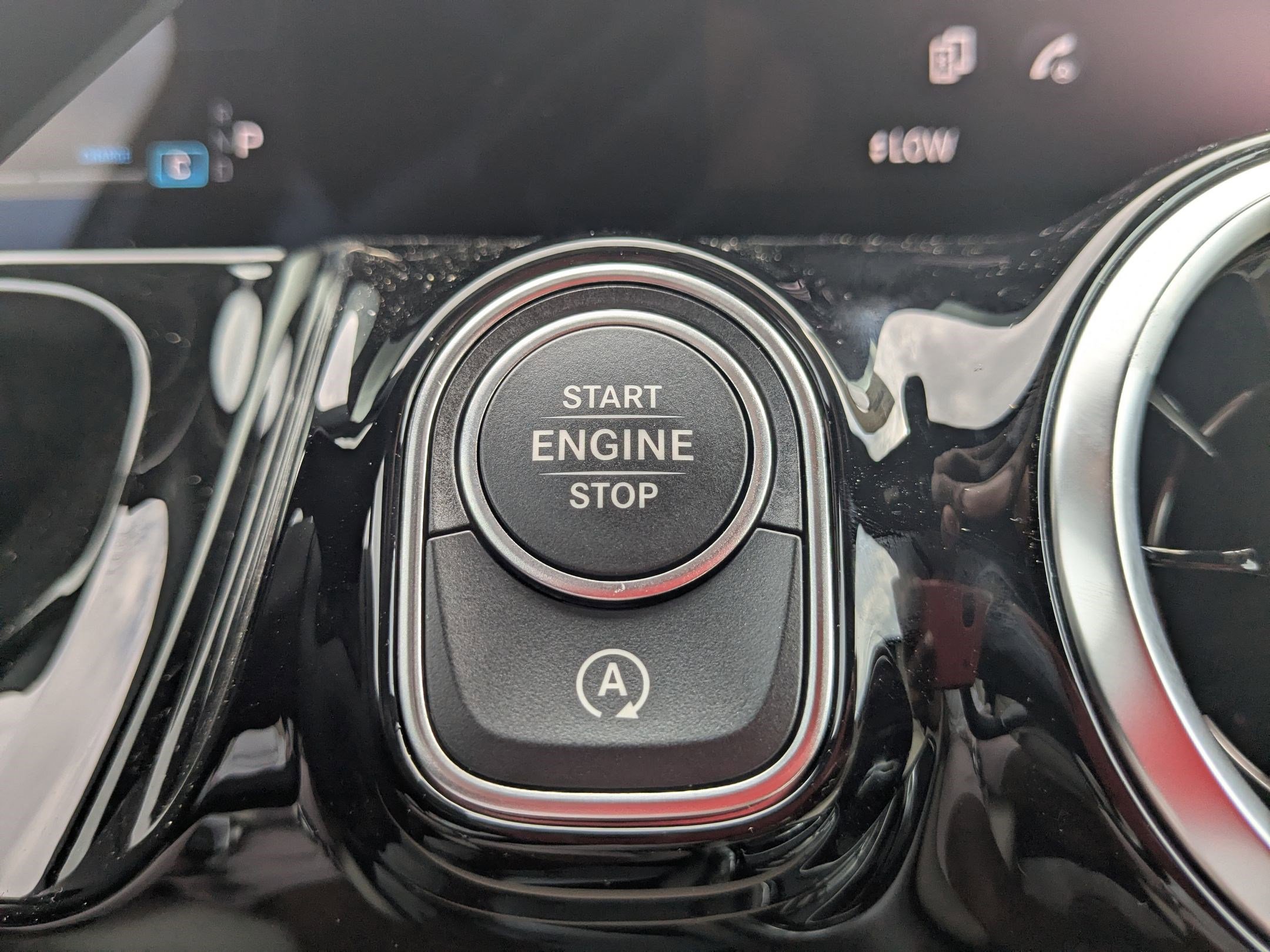 2026 Mercedes Benz GLA 250 4MATIC photo 16