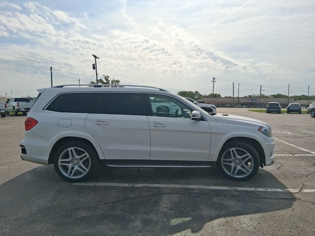 Used 2015 Mercedes-Benz GL-Class GL550 with VIN 4JGDF7DE0FA448347 for sale in Garnett, KS