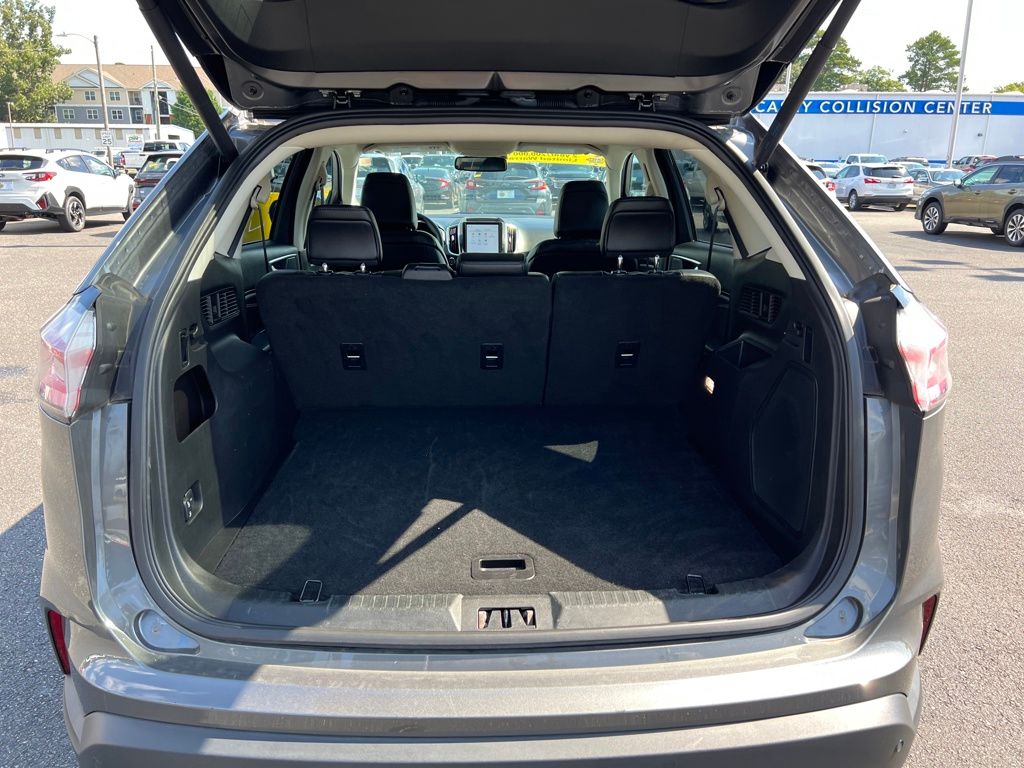 2024 Ford Edge Titanium photo 27
