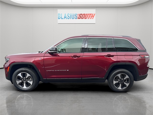 2023 Jeep Grand Cherokee 4xe photo 6