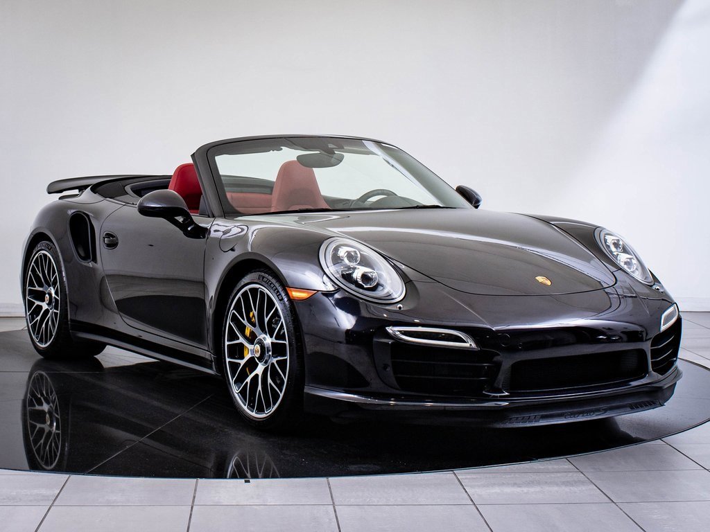 2015 Porsche 911 Turbo S photo 10